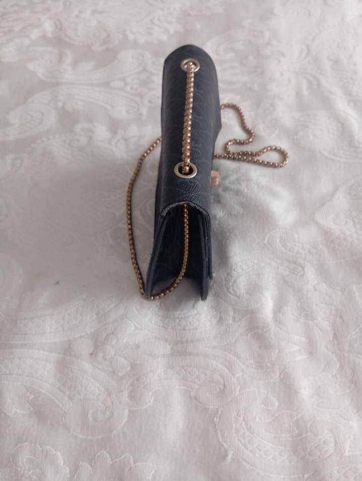 Zincir Detaylı Siyah Kadın Çanta - Görsel 3