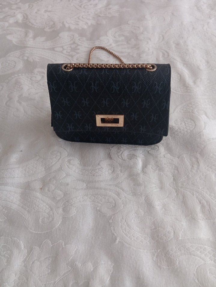 Zincir Detaylı Siyah Kadın Çanta - Görsel 2