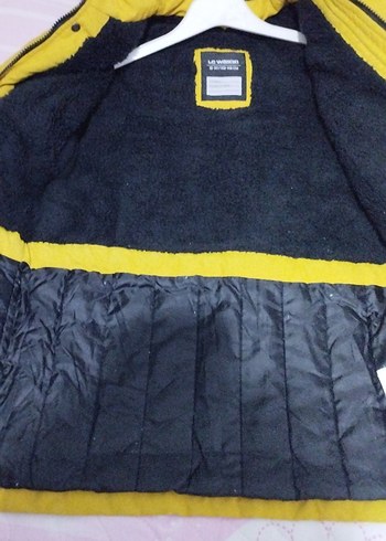 Sarı Düğmeli kız çocuk mont - Görsel 3