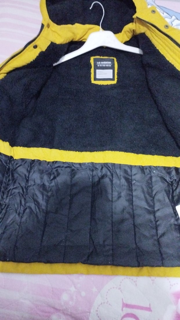 Sarı Düğmeli kız çocuk mont - Görsel 3