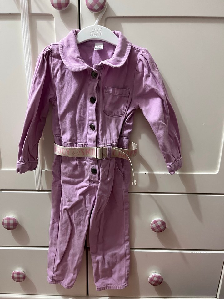 Kız Çocuk Mor Kuşaklı Tulum - Görsel 3