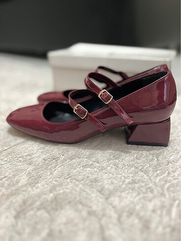 39 Beden Bordo
