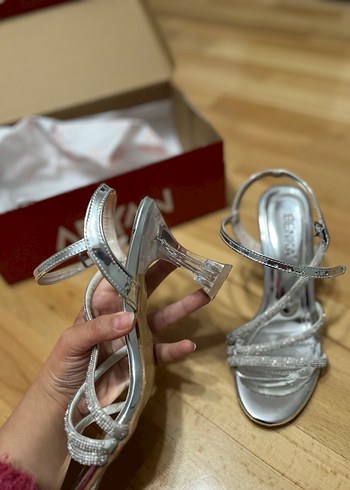 Gri Dolgu Topuklu Kadın Abiye Ayakkabı - Görsel 3