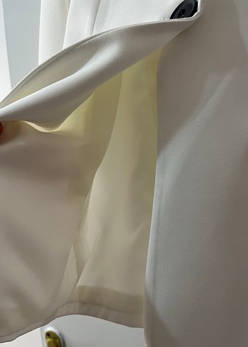 Düğmeli Beyaz Kadın Blazer Ceket - Görsel 4