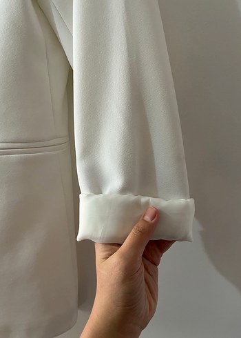 Düğmeli Beyaz Kadın Blazer Ceket - Görsel 3