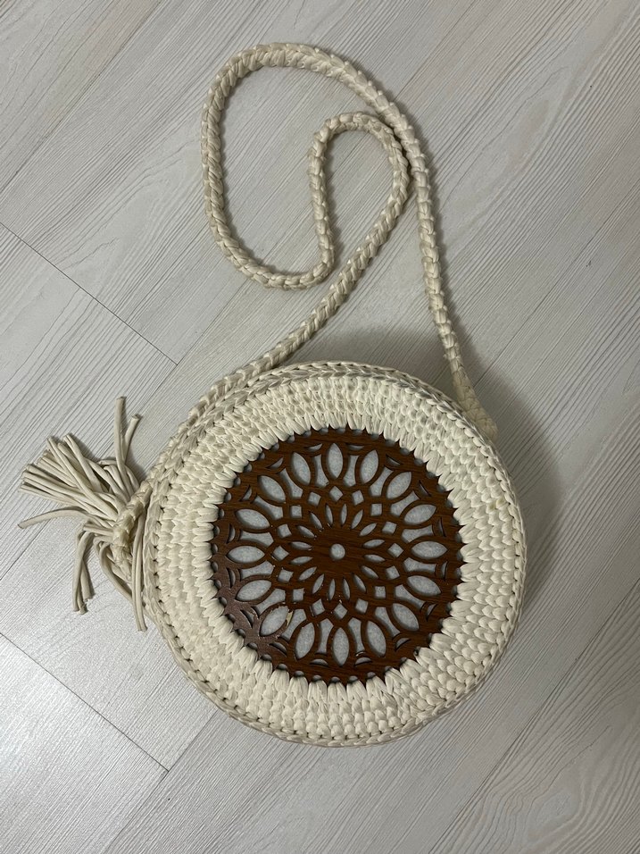 Bej Nakışlı Püsküllü Örgü Kadın Çapraz Çanta - Görsel 2