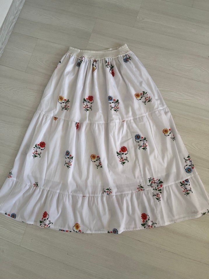 Nakışlı Beyaz Uzun Pamuklu Etek - Görsel 3