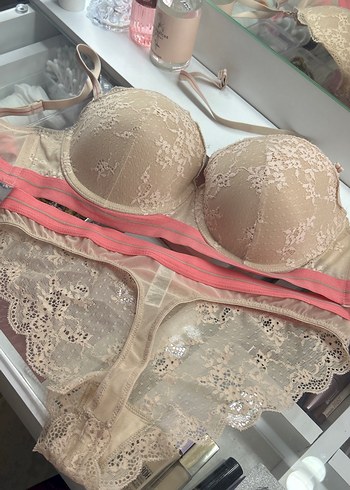 Dantel Detaylı Pudra Rengi Sütyen Takımı - Görsel 2