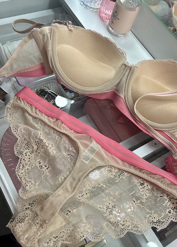 Dantel Detaylı Pudra Rengi Sütyen Takımı - Görsel 3