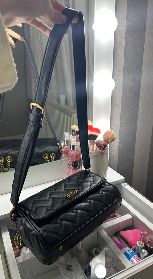 Siyah Deri Guess Kadın Çanta - Görsel 4