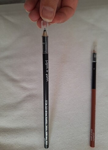 Dipliner eyeliner