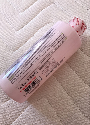 Farmasi Farmasi gül suyu 