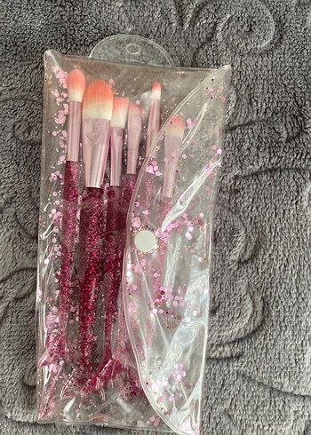 Pembe Balık Kuyruğu Makyaj Fırça Seti - Görsel 4