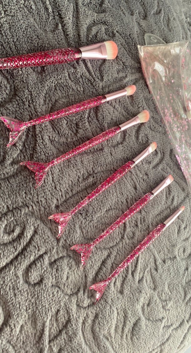 Pembe Balık Kuyruğu Makyaj Fırça Seti - Görsel 3