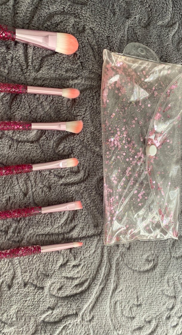 Pembe Balık Kuyruğu Makyaj Fırça Seti - Görsel 2