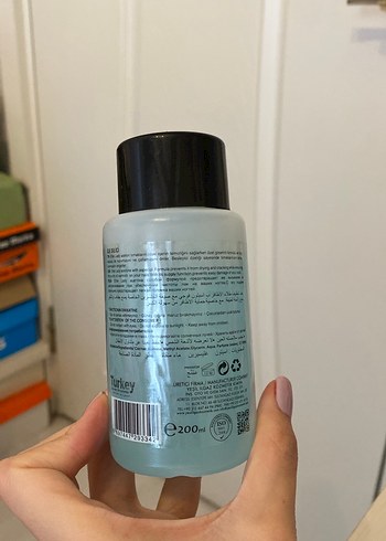 Diğer Mavi Pastel Oje Temizleyici
