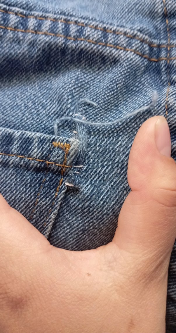 Mavi Düğmeli Kadın Midi Kot Pantolon - Görsel 4