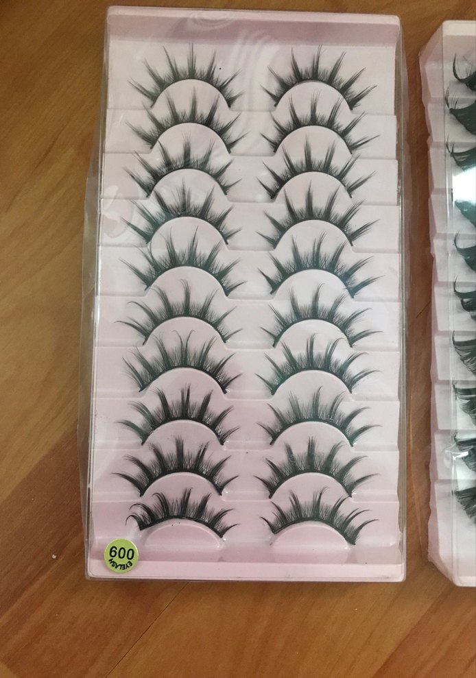 takma kirpik - Görsel 4