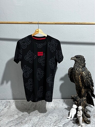 l/xl Beden Hugo T-shirt