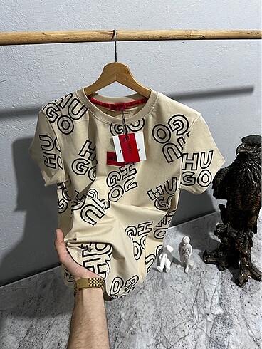 HUGO t-shirt