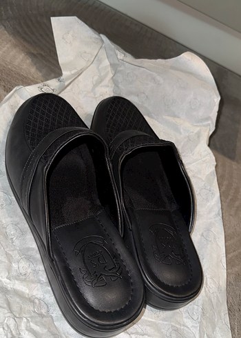 DS DAMAT Klasik Siyah Ev Terliği - Görsel 2