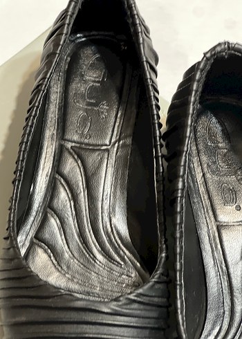 Kadın Siyah Pliseli Stiletto Topuklu Ayakkabı - Görsel 2