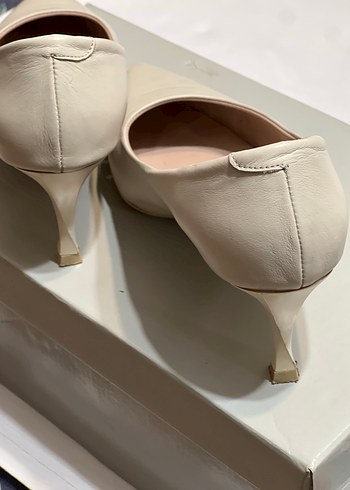 Bej Stiletto Topuklu Kadın Ayakkabısı - Görsel 3