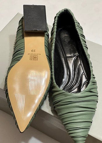 Kadın Yeşil Pliseli Sivri Burun Stiletto - Görsel 3