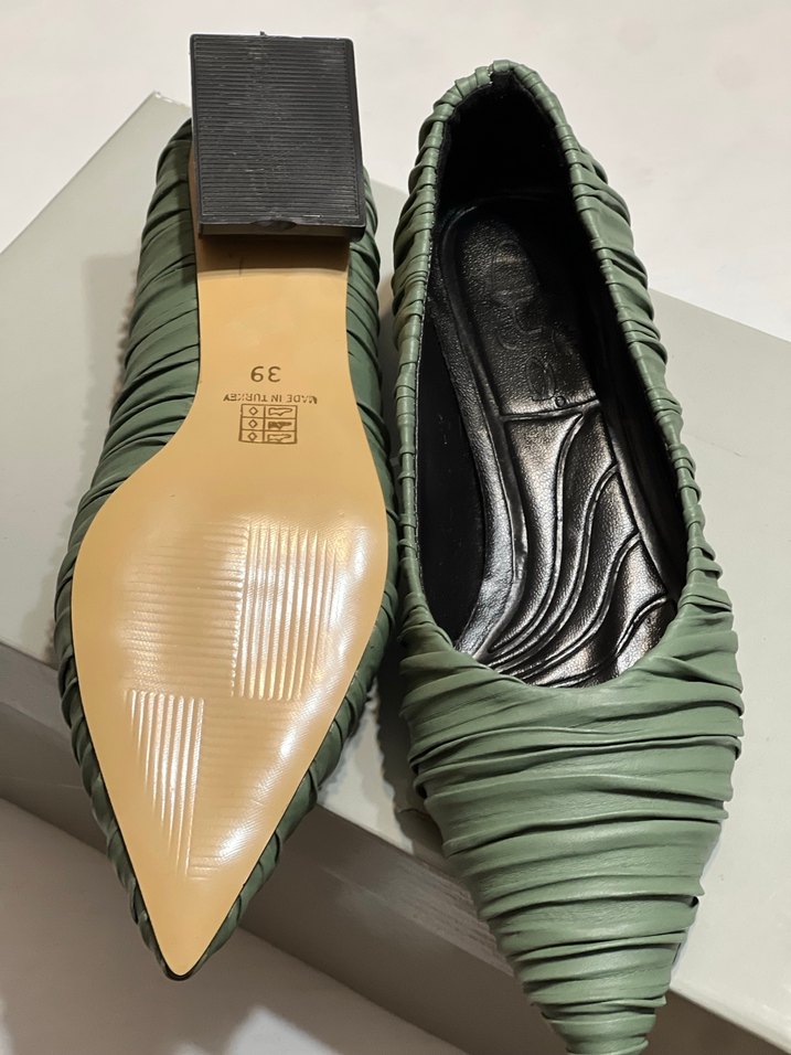 Kadın Yeşil Pliseli Sivri Burun Stiletto - Görsel 3