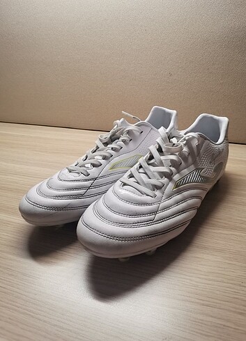 1 defa kullanılmış Joma Dişli Krampon