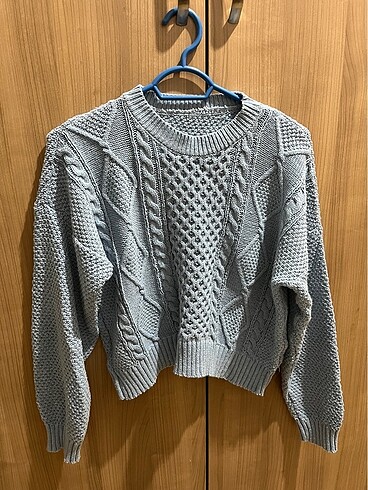 Trendyolmilla bebe mavisi renkli kazak