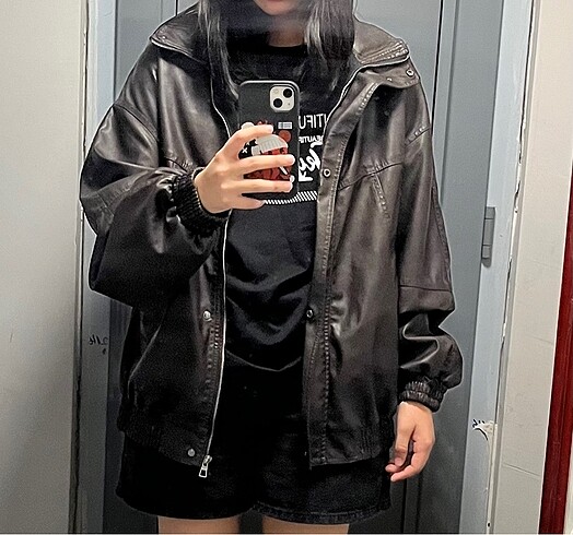 m Beden kahverengi Renk Bershka oversize suni deri ceket