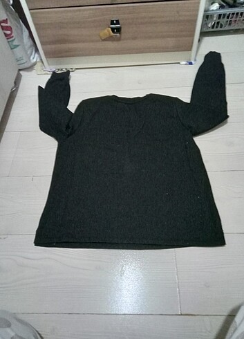 LC Waikiki Siyah renkli önünde baskı bulunan sweatshirt