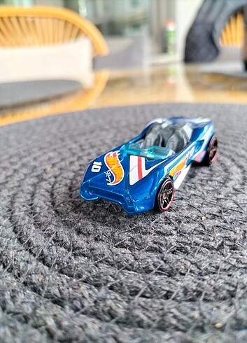 Hot Wheels Carbonic