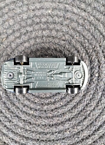 Beden Hot Wheels Custom '12 Ford Mustang