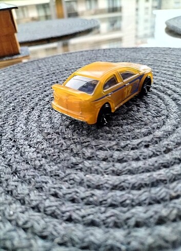 Hot Wheels Hot Wheels Mitsubishi Lancer Evolution X / Color Shifters