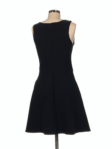 m Beden Vintage Love Kısa Elbise %70 İndirimli.