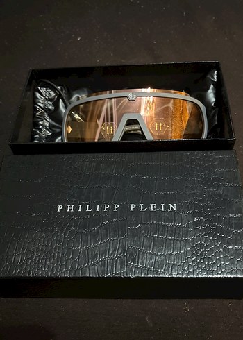 Philipp Plein Seffaf Cerceveli Sik Gunes Gozlugu