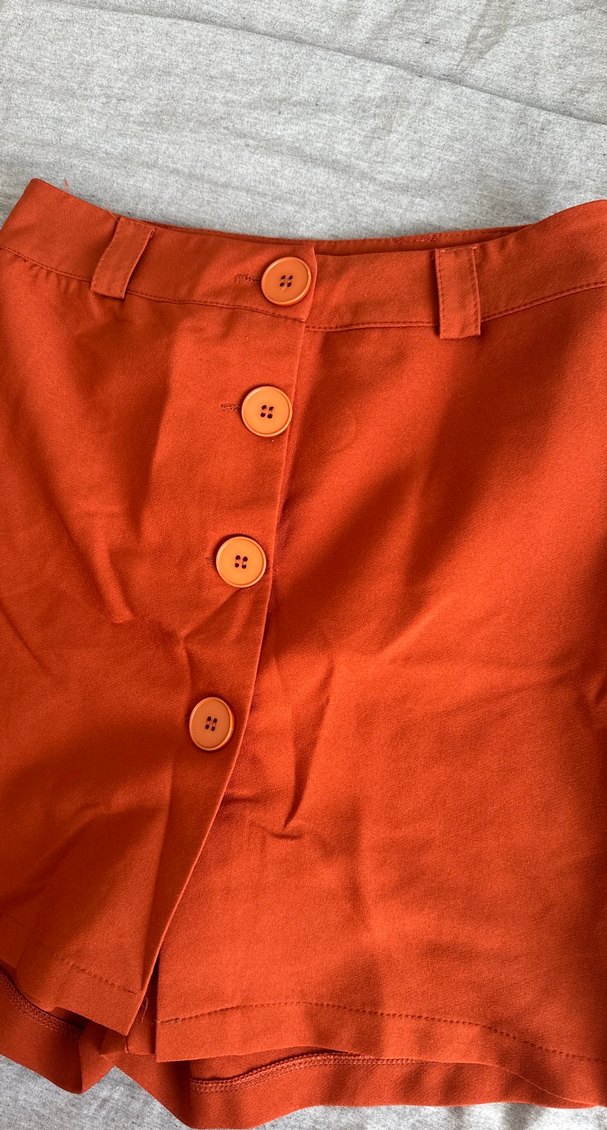 Düğmeli Kahverengi Mi  Şortu - Görsel 2