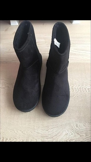 Ugg #ugg #bot #ugg