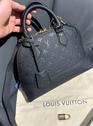  Beden Louis vuitton çanta