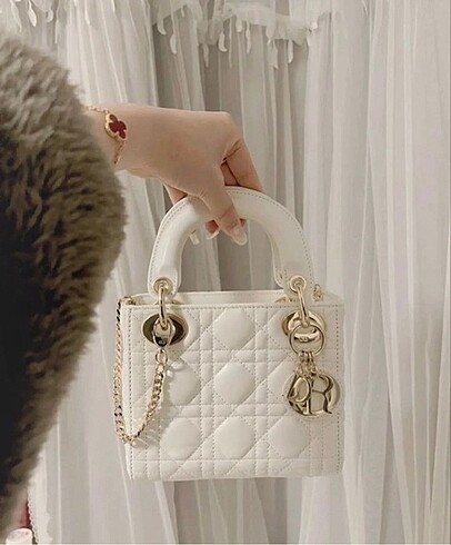Dior çanta