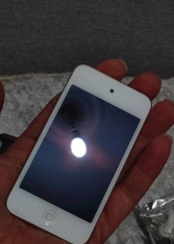 iPod Touch 4 Nesil 8GB Tam Set - Görsel 3