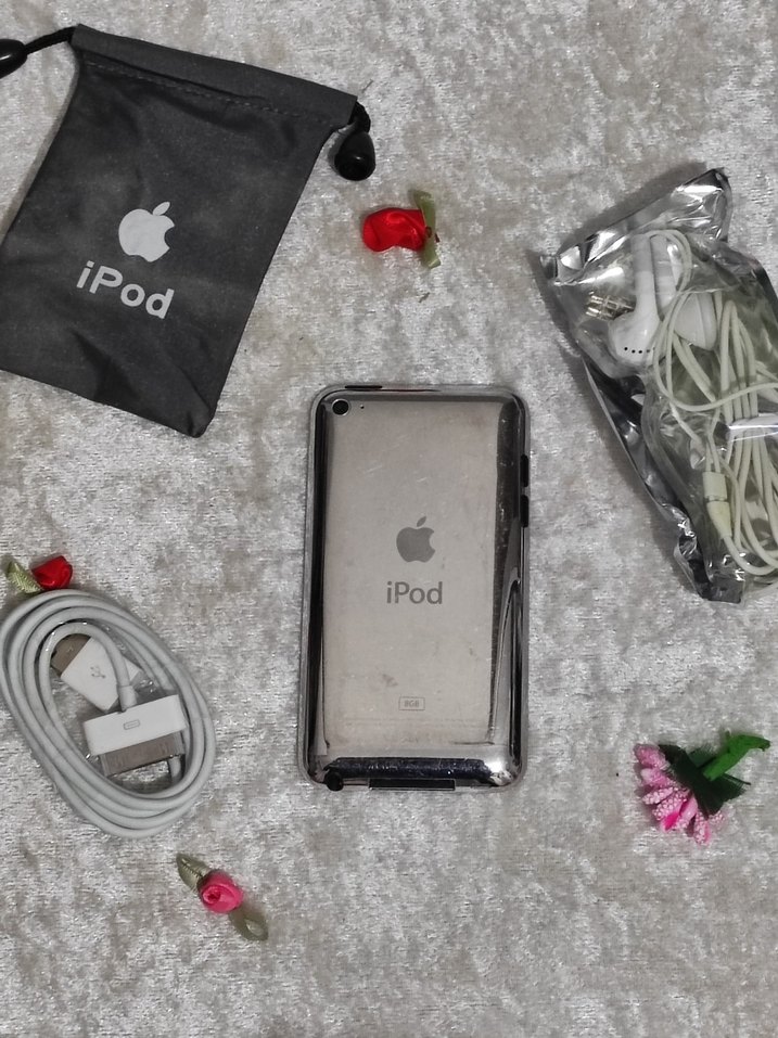 iPod Touch 4 Nesil 8GB Tam Set - Görsel 5