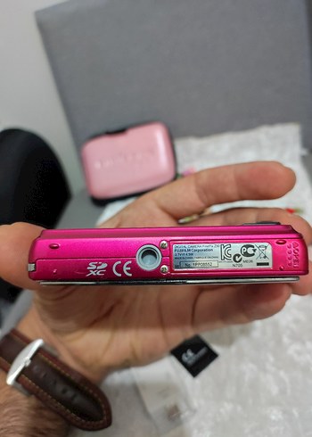 Fujifilm FinePix Pembe Dijital Fotoğraf Makinesı - Görsel 5