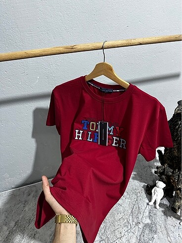 Tommy Hilfiger Bisiklet Yaka