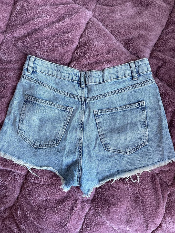 Düğmeli Bağlama Desenli Kadın Mini Denim Şort - Görsel 2