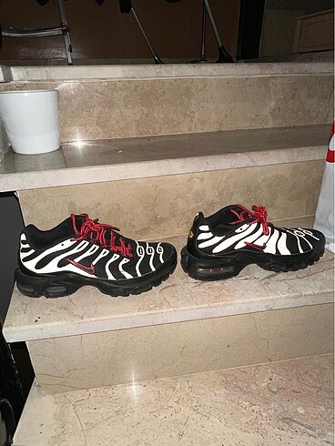 39 Beden siyah Renk Nike Tn