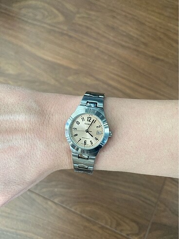 Casio kadın saat