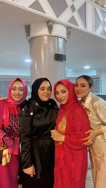 l Beden pembe Renk İTHAL ELBİSE